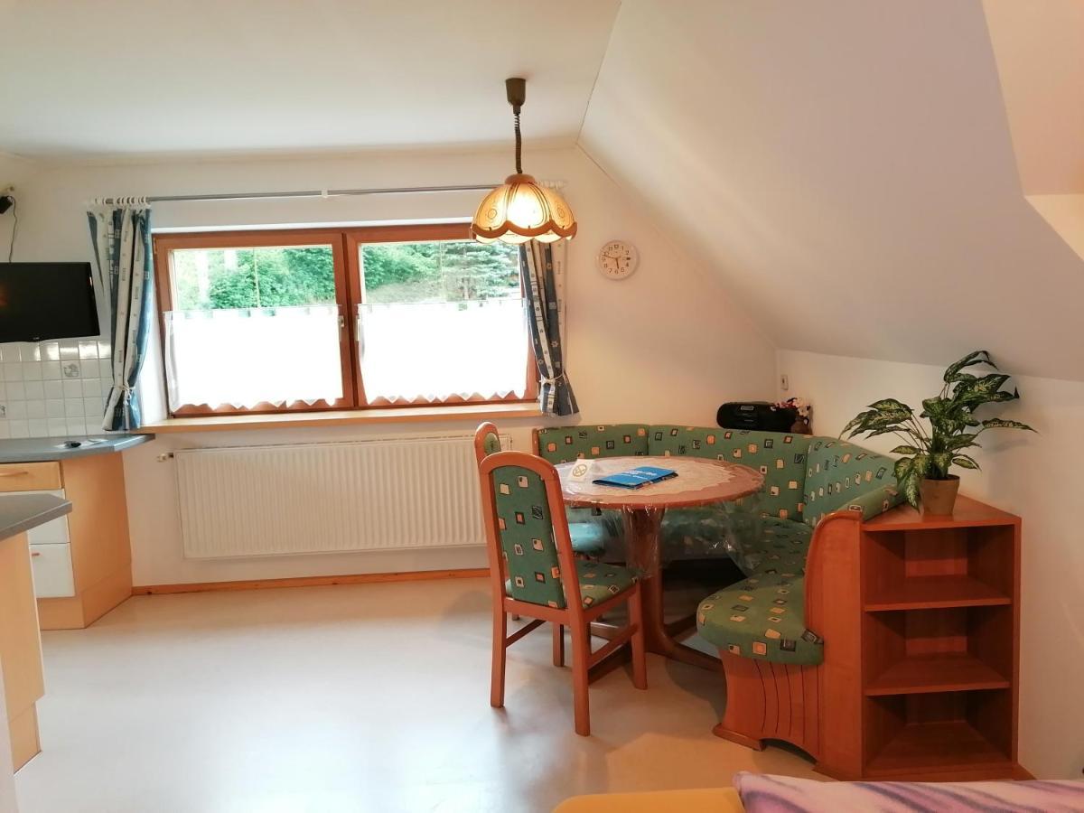 HAUS RUSSOLD -FEWO22 in entspannter Atmosphäre - GRÜNER SEE Oberort Exterior foto